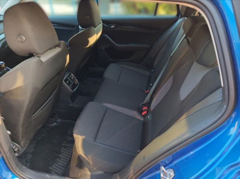 Škoda Octavia - hlavní fotka