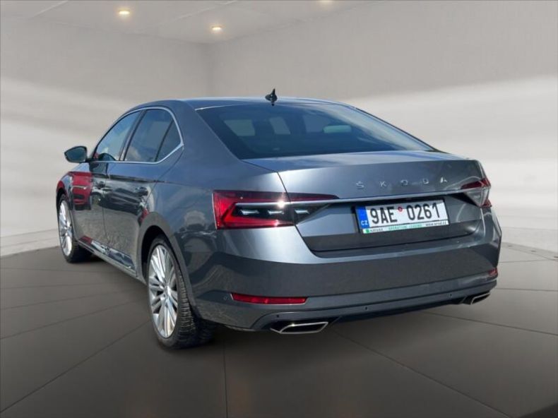 Škoda Superb - hlavní fotka