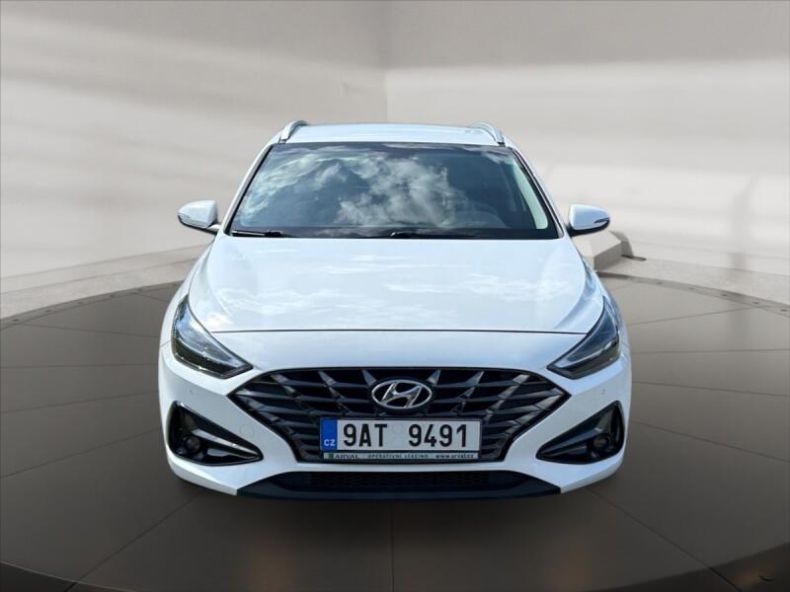 Hyundai i30 - hlavní fotka