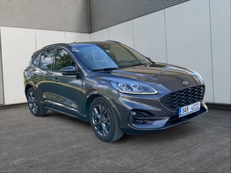 Ford Kuga - hlavní foto