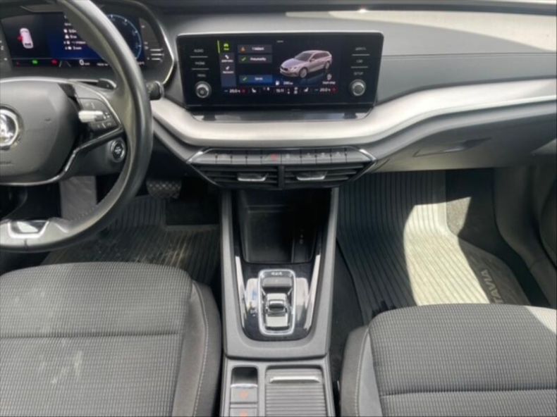 Škoda Octavia - hlavní fotka