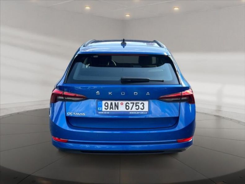 Škoda Octavia - hlavní fotka