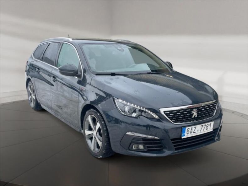 Peugeot 308 - hlavní foto