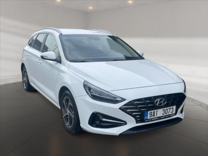 Hyundai i30 - hlavní foto
