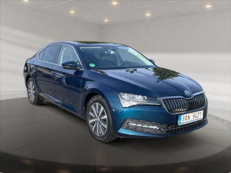 Škoda Superb - hlavní fotka