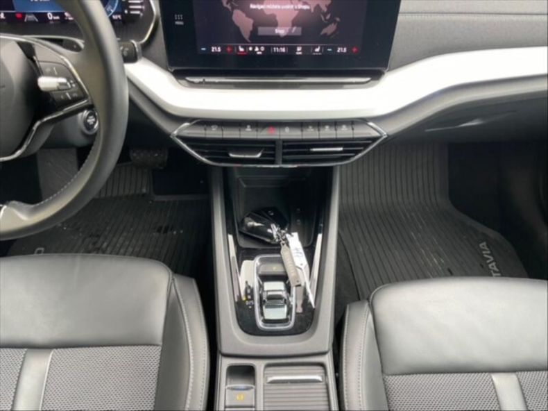 Škoda Octavia - hlavní fotka