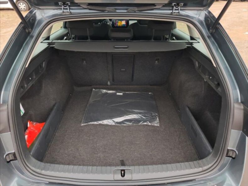 Škoda Octavia - hlavní fotka