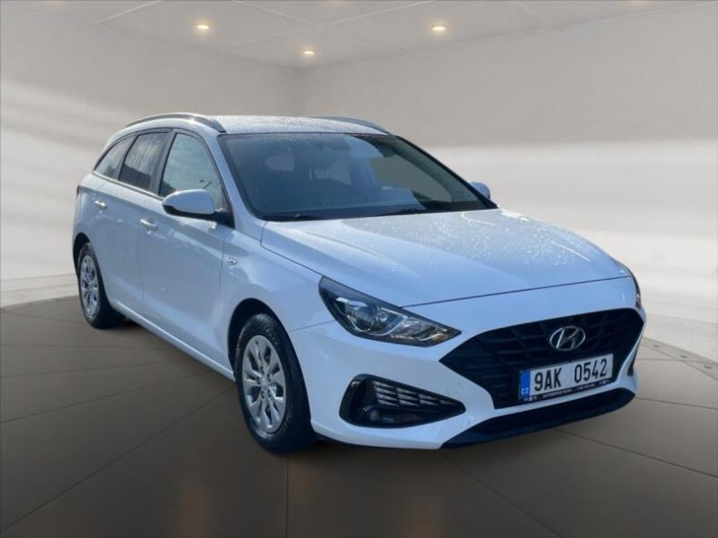 Hyundai i30 - hlavní foto