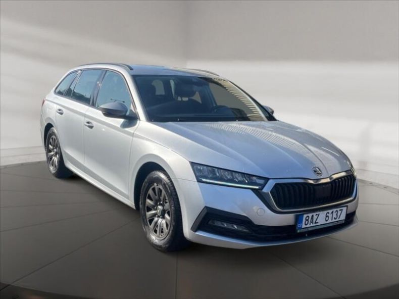 Škoda Octavia - hlavní foto