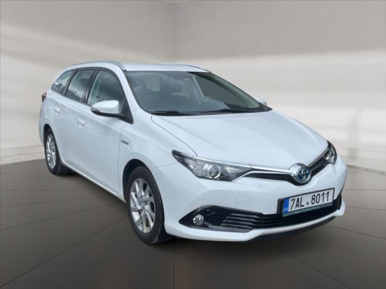 Toyota Auris - hlavní foto