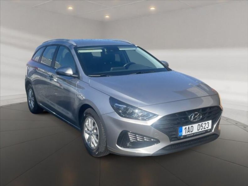 Hyundai i30 - hlavní foto