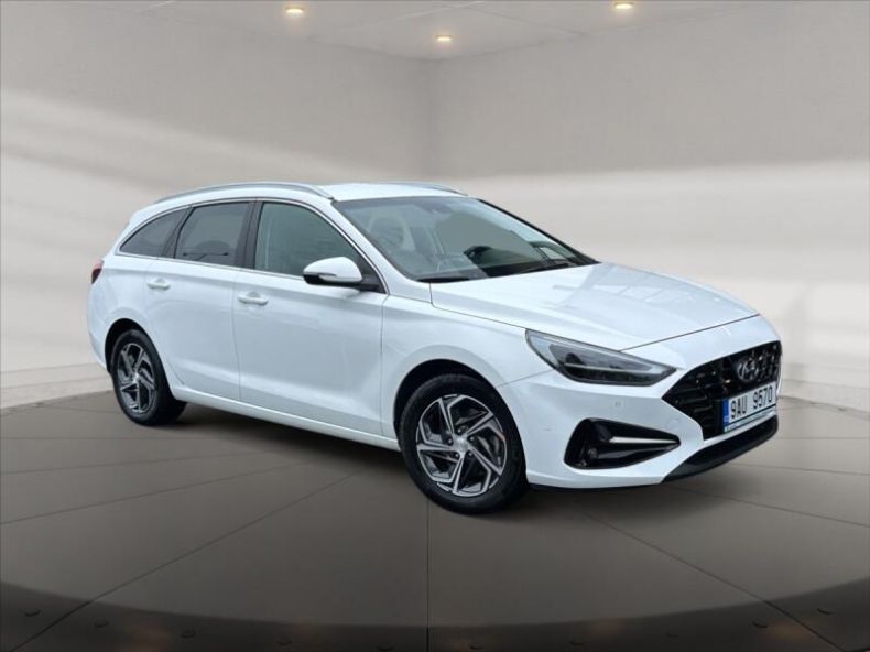 Hyundai i30 - hlavní foto