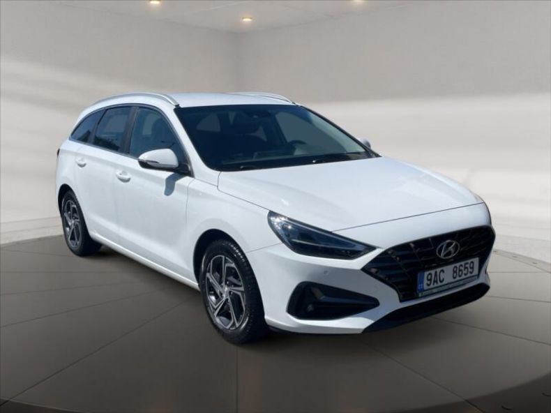 Hyundai i30 - hlavní foto