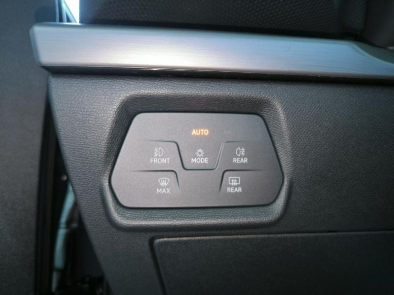 Seat Leon - hlavní fotka