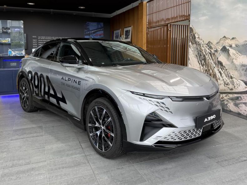 Alpine A390 - hlavní foto