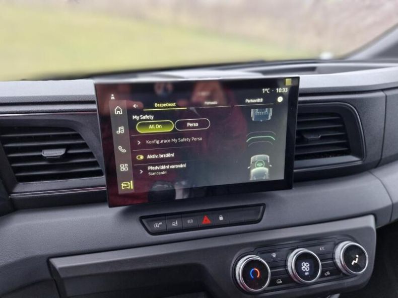 Renault Master - hlavní fotka