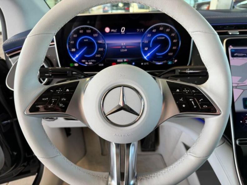 Mercedes EQE - hlavní fotka