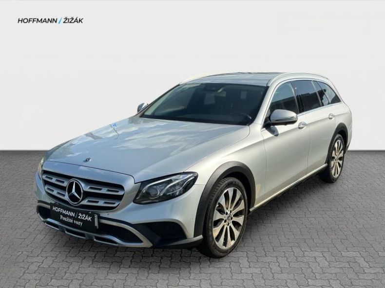 Mercedes Třída E - hlavní foto
