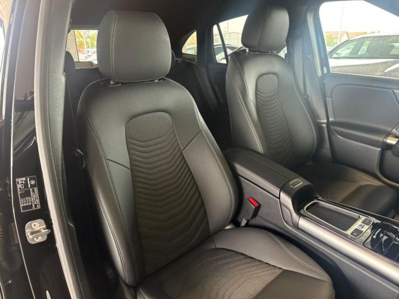 Mercedes EQA - hlavní fotka