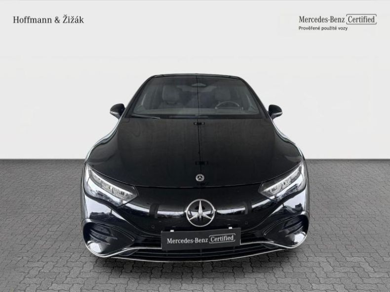 Mercedes EQE - hlavní fotka
