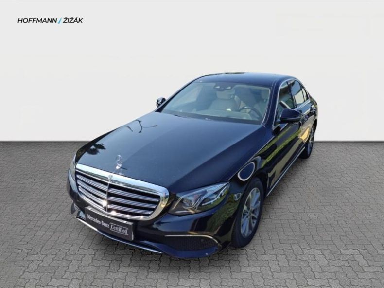 Mercedes Třída E - hlavní foto