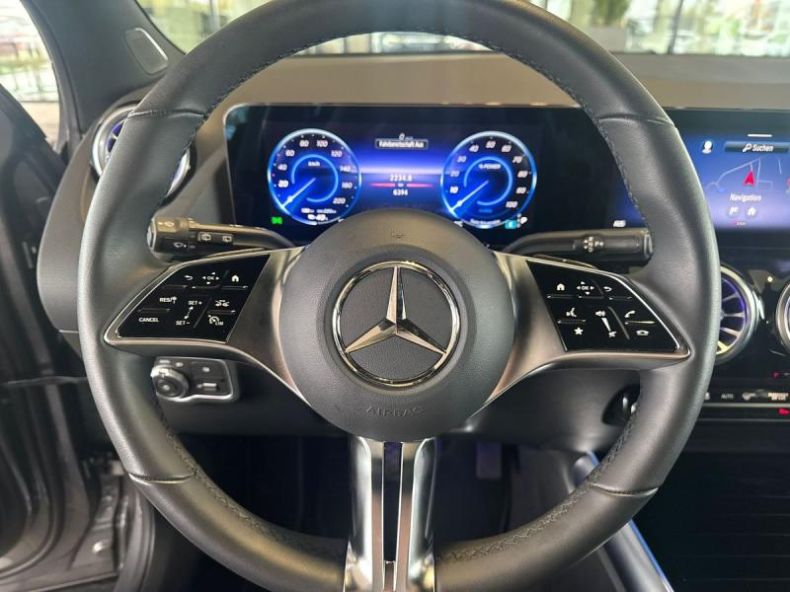 Mercedes EQA - hlavní fotka