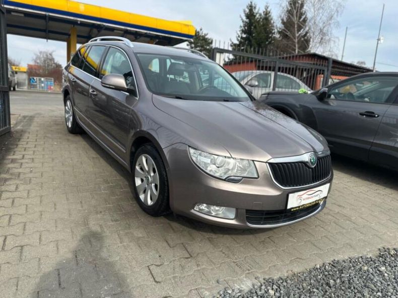 Škoda Superb - hlavní fotka inzerátu