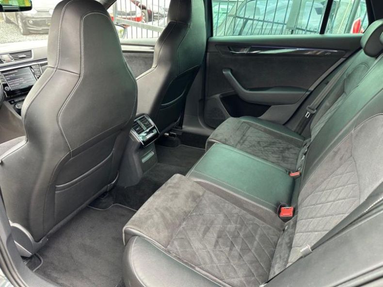 Škoda Superb - hlavní fotka