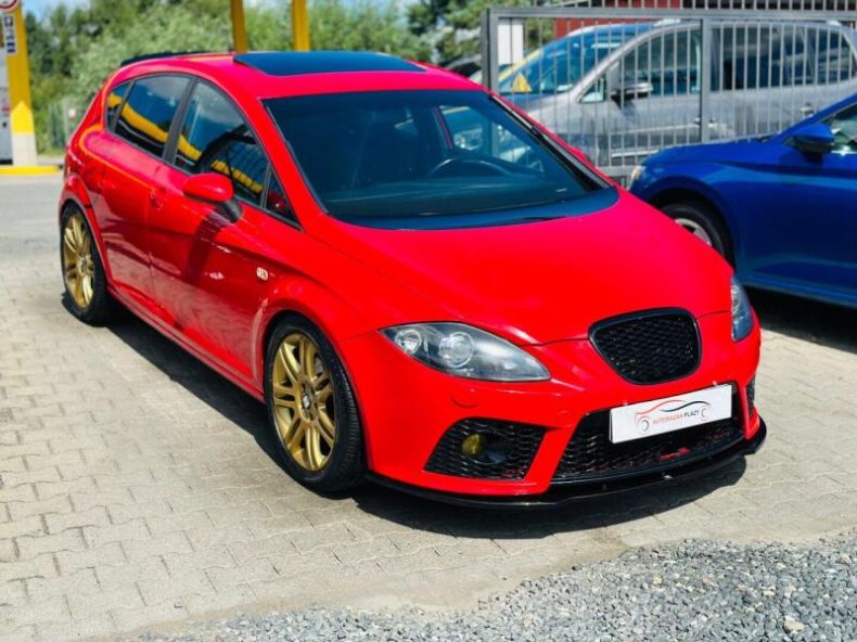 Seat Leon - hlavní foto