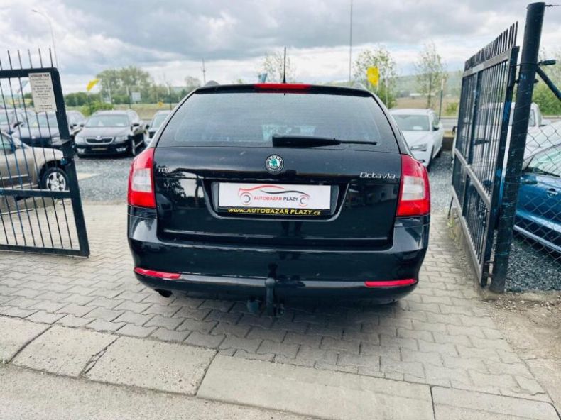 Škoda Octavia - hlavní fotka