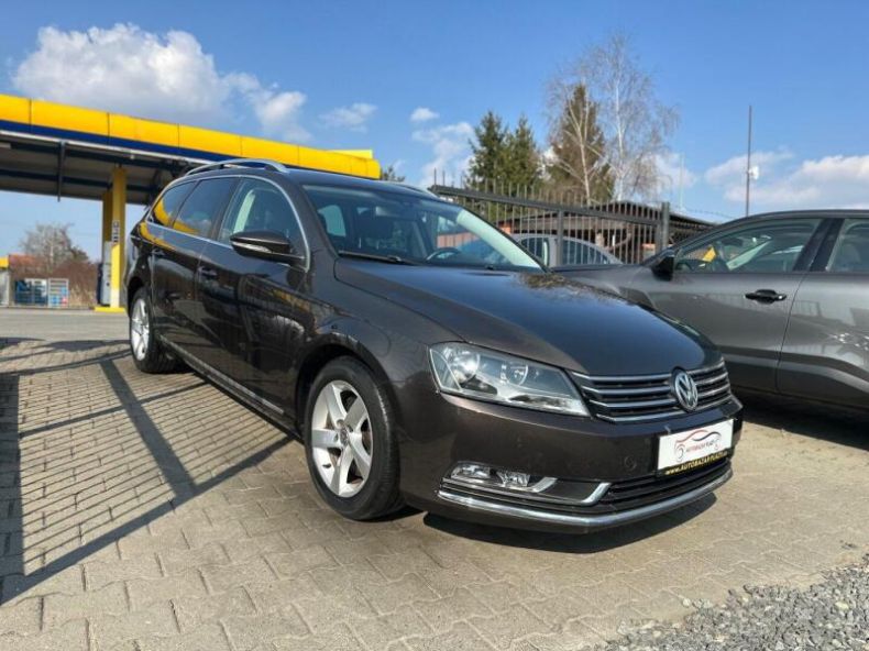 Volkswagen Passat - hlavní foto
