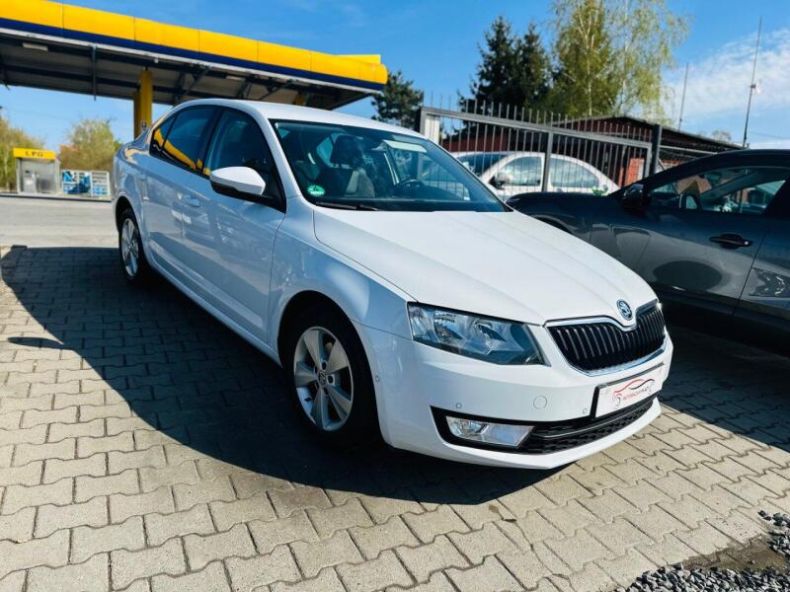 Škoda Octavia - hlavní foto