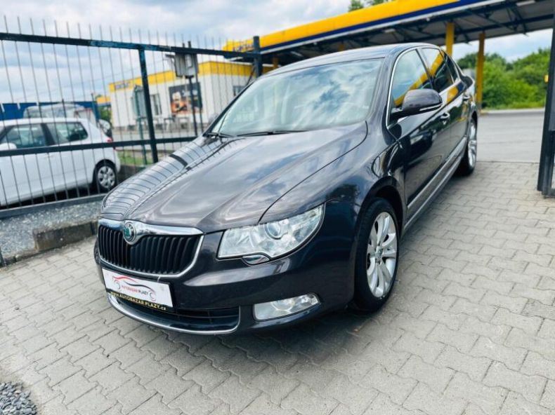 Škoda Superb - hlavní fotka