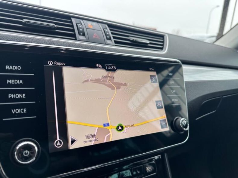 Škoda Superb - hlavní fotka