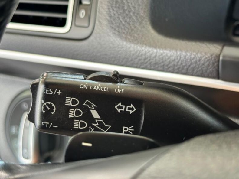 Volkswagen Touran - hlavní fotka
