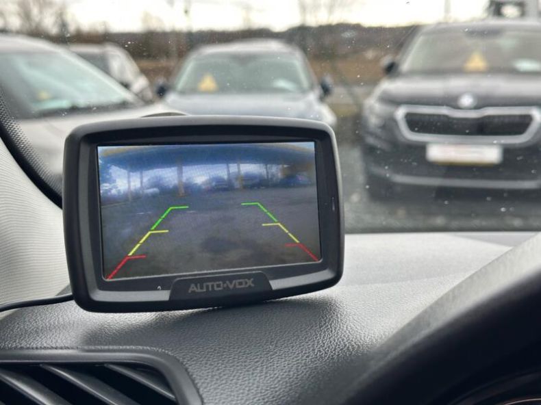 Škoda Rapid - hlavní fotka