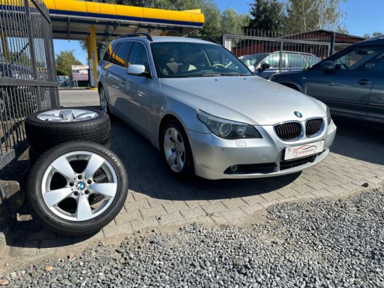 BMW Řada 5 - hlavní foto