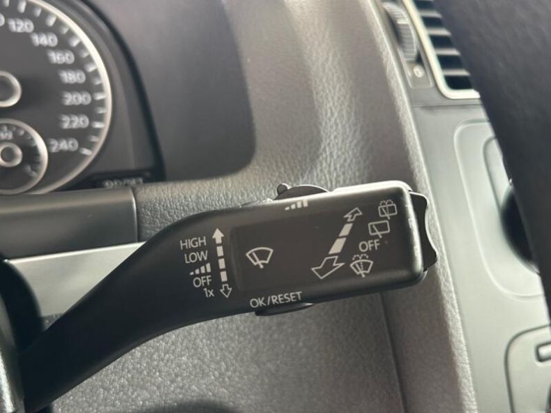 Volkswagen Touran - hlavní fotka