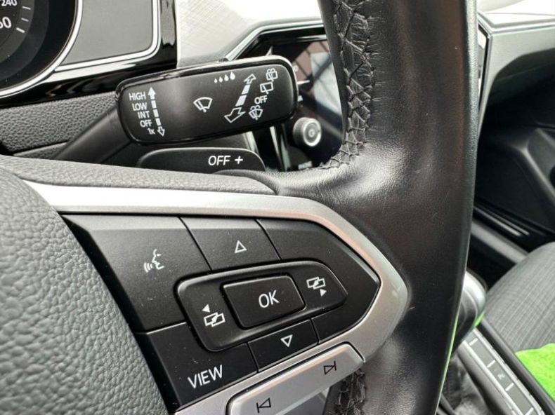 Volkswagen Passat - hlavní fotka