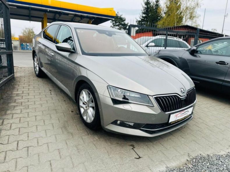 Škoda Superb - hlavní fotka inzerátu