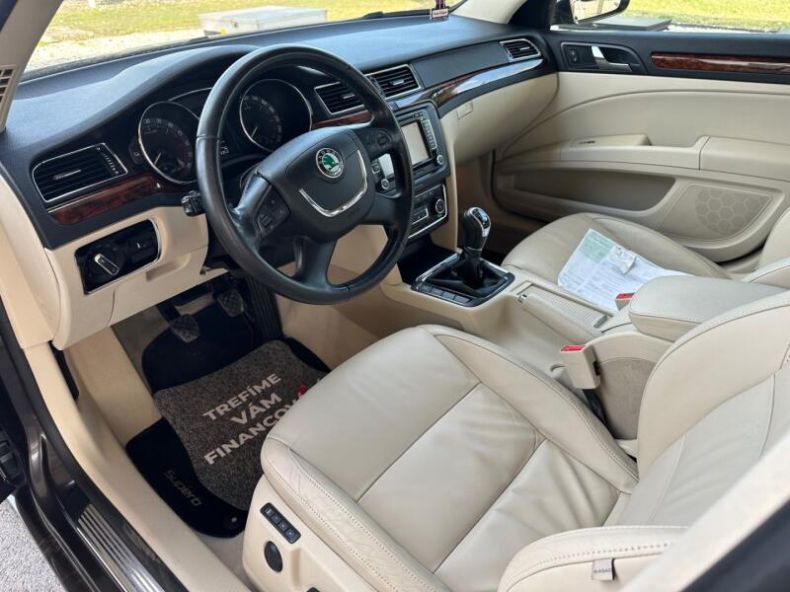 Škoda Superb - hlavní fotka inzerátu