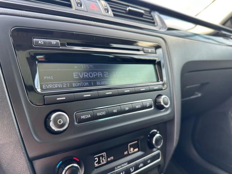 Škoda Rapid - hlavní fotka