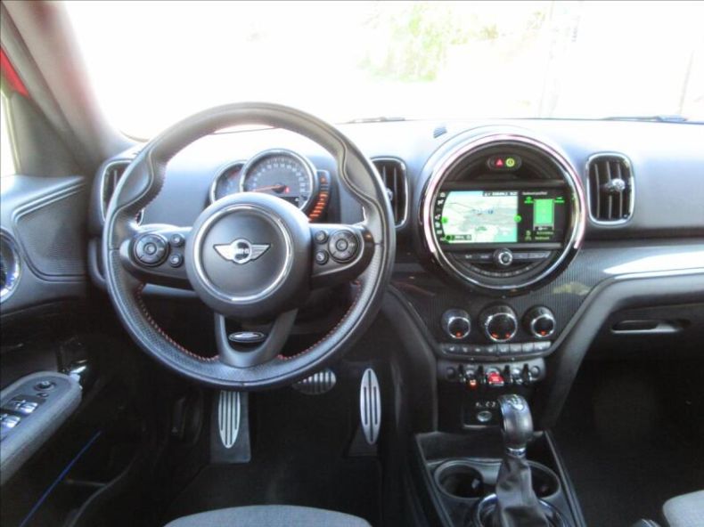 Mini Countryman - hlavní fotka