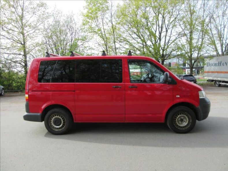 Volkswagen Transporter - hlavní fotka