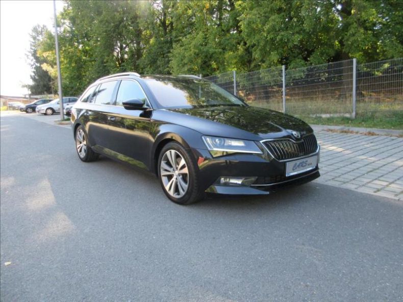 Škoda Superb - hlavní fotka inzerátu