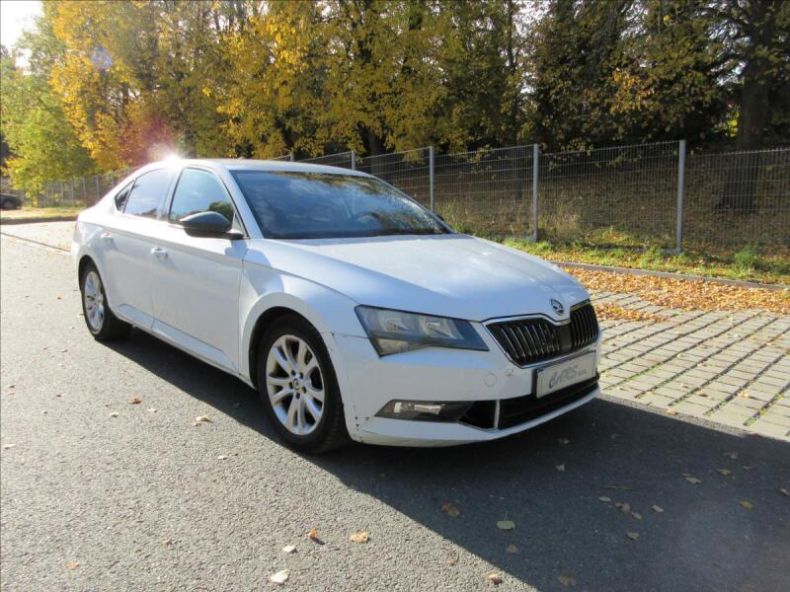 Škoda Superb - hlavní fotka inzerátu
