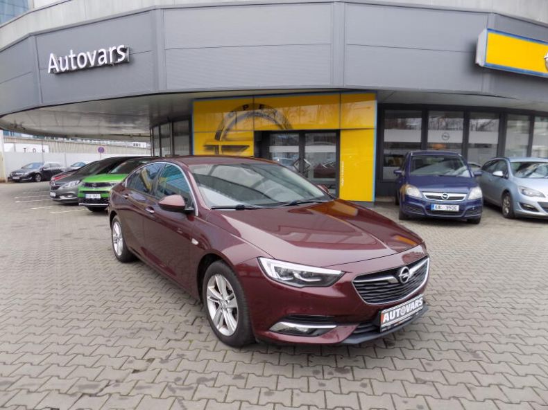 Opel Insignia - hlavní foto