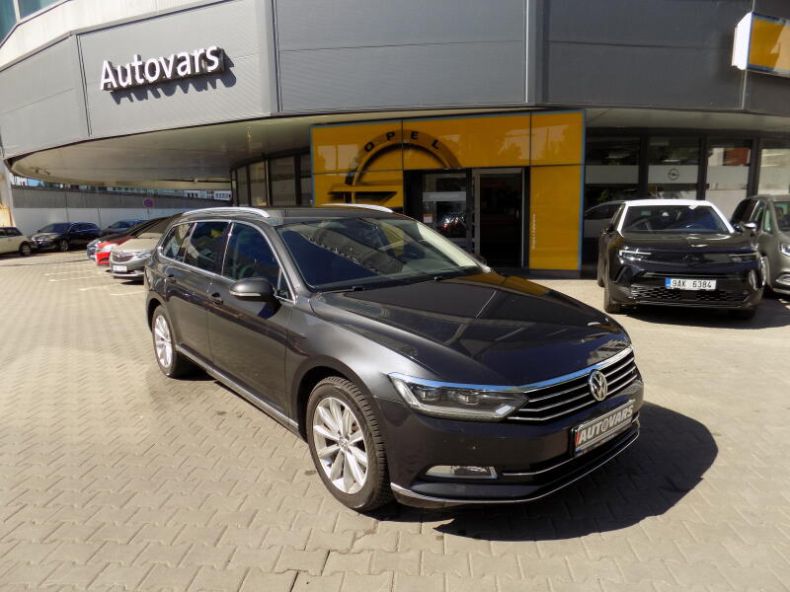 Volkswagen Passat - hlavní foto