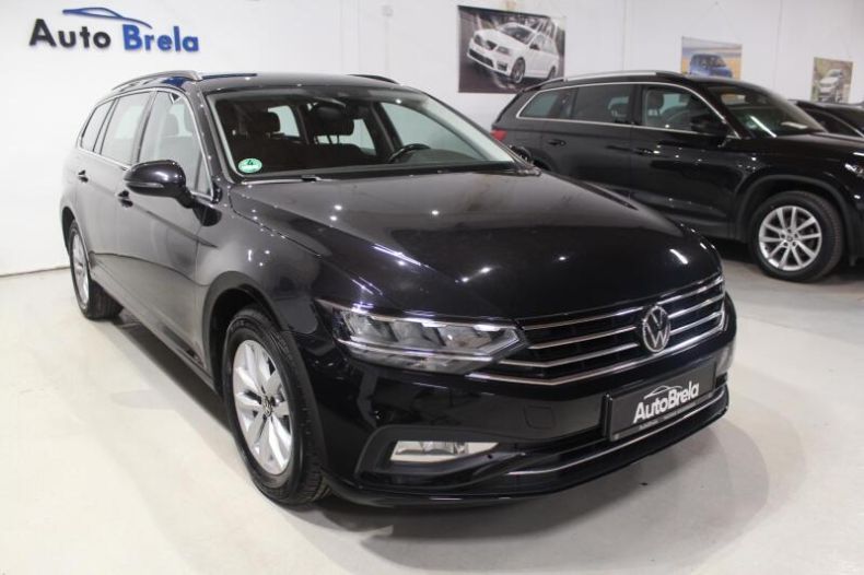Volkswagen Passat - hlavní foto