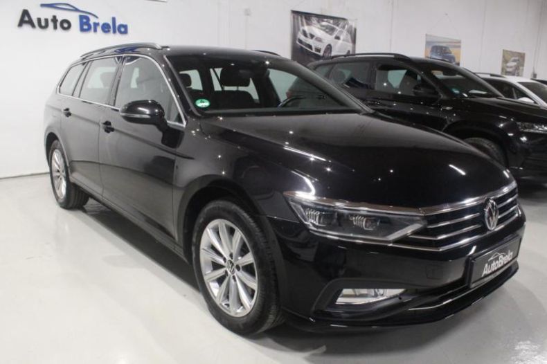 Volkswagen Passat - hlavní fotka inzerátu
